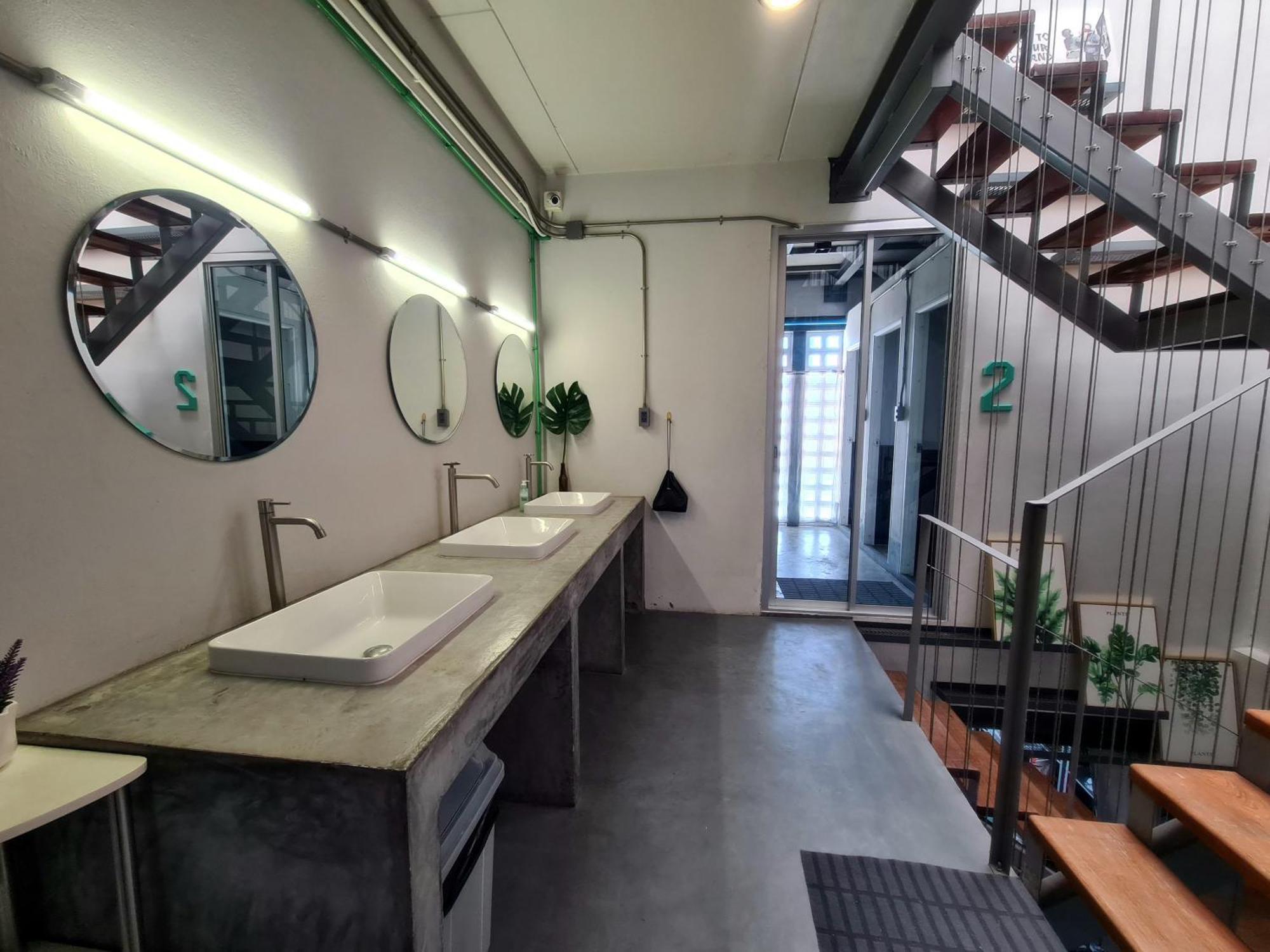 Hybrit Hostel&Cafe Хатъяй Экстерьер фото
